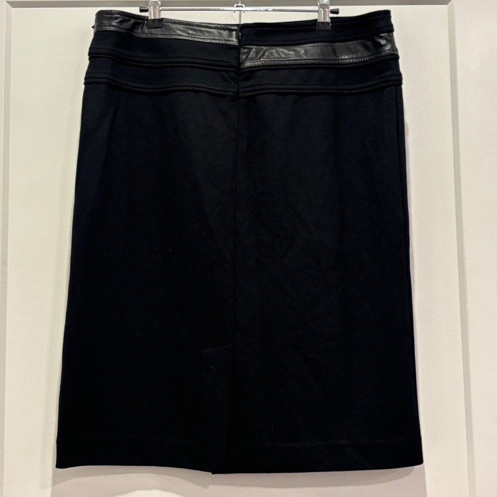 Adrienne Vittadini Black Ponte Pencil Skirt Faux Leather Trim Size 12 - Picture 3 of 6